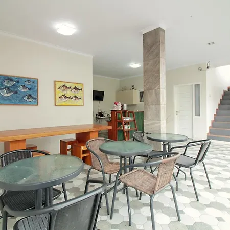 Oyo 396 Tibrae Residence Syariah-2